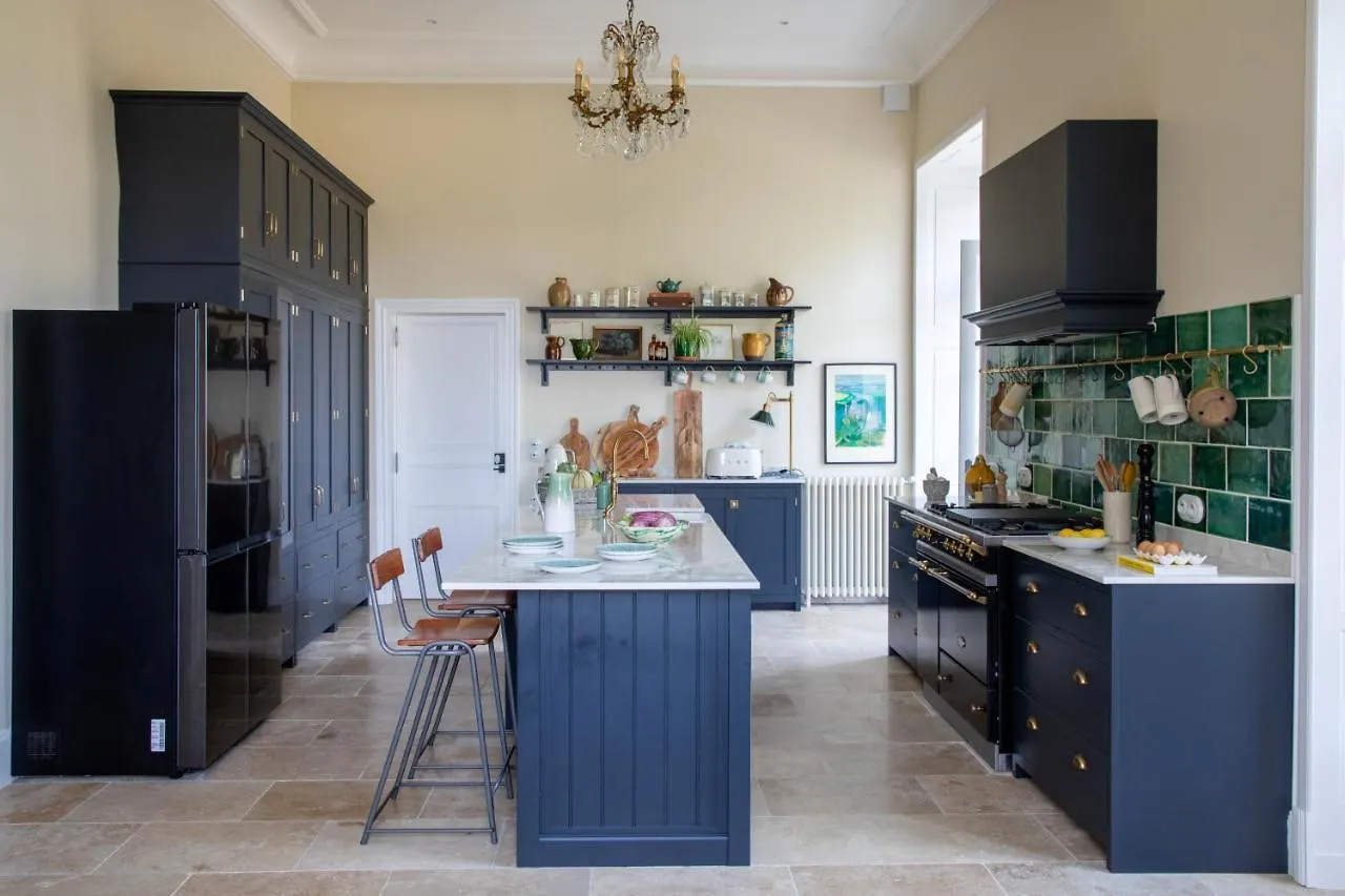 Stunning Refurbished Chateau In South West France Ornezan フランス
